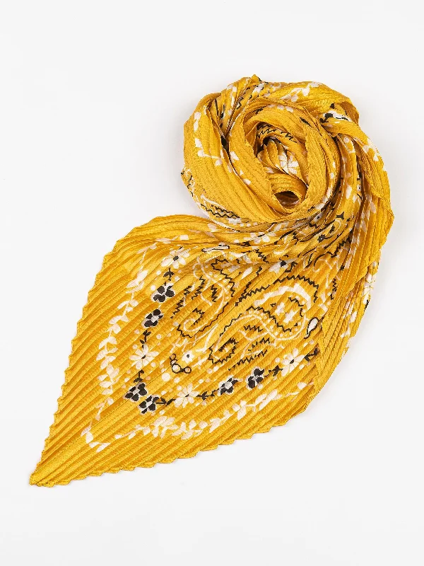 Shawls for outdoor dinners-Crush Neck Scarf