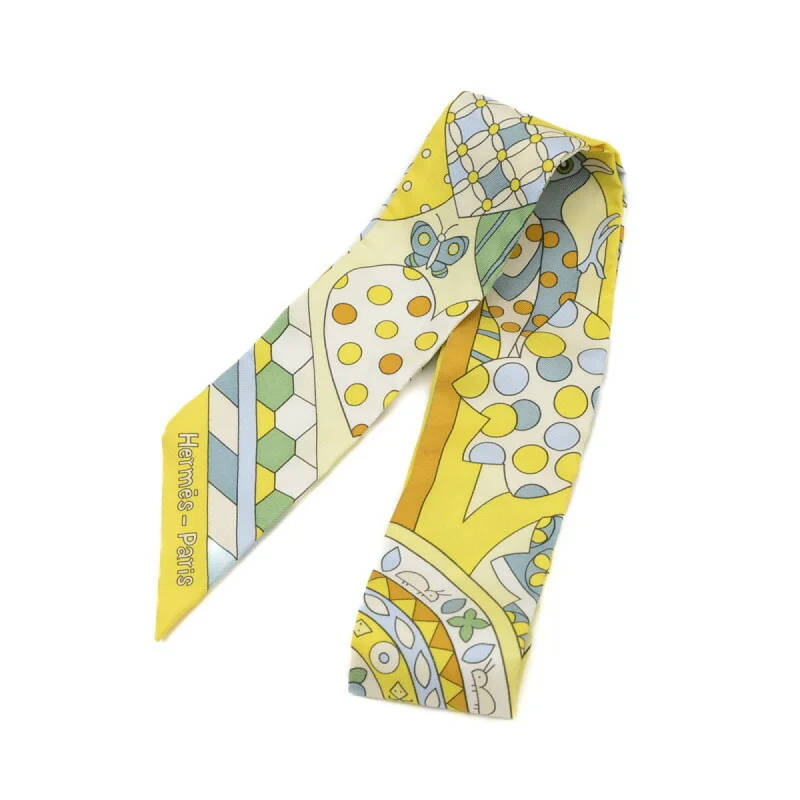 Scarves for running -Hermes  yellow Silk Scarf (Pre-Owned)