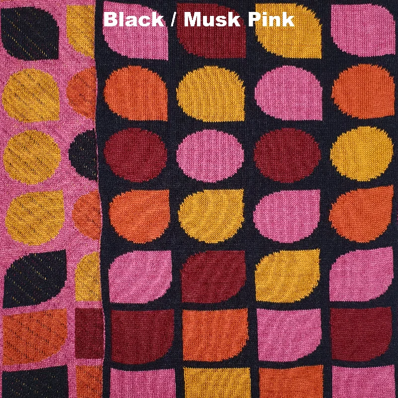 Black / Musk Pink