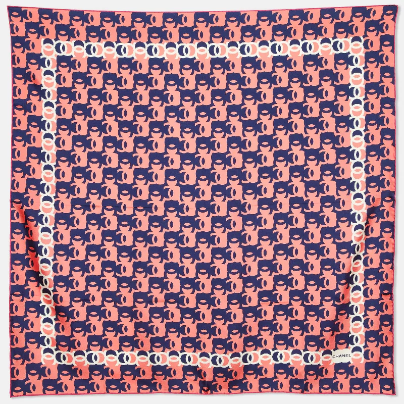 Scarves in warm cashmere -Chanel Pink/blue Cc Print Silk Square Scarf