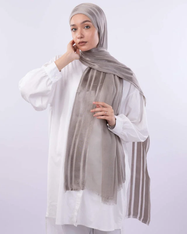 Scarves for professional looks -Delicate Kuwaiti Scarf