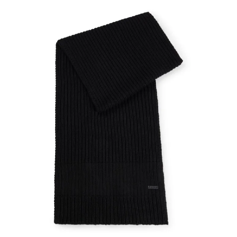 Mens Scarf Multi-Color-Knitted scarf with faux-leather logo plaque