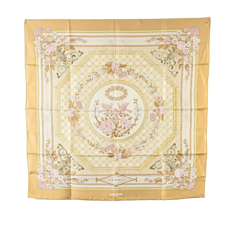 Scarves for family photos -Hermes  pink Silk Scarf (Pre-Owned)