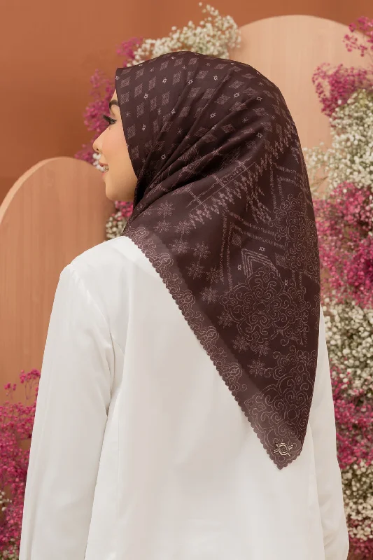 Neck Scarves black-Tapis Scarf Beetroot