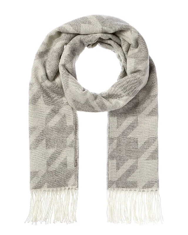 Scarves for minimalist fashion -La Fiorentina Jacquard Houndstooth Scarf