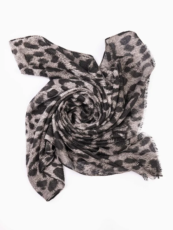 Shawls with boho tones-Printed Viscose Scarf