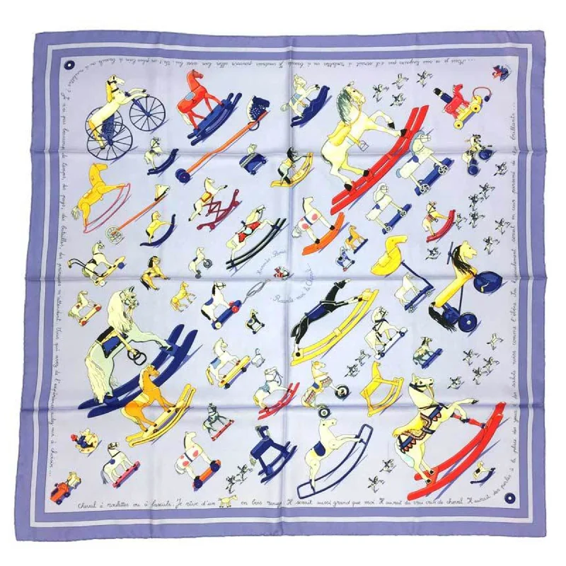 Scarves in snug materials -Hermes  Silk Scarf (Pre-Owned)