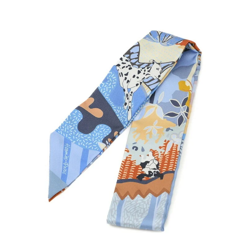 Scarves for night walks -Hermes  Silk Scarf (Pre-Owned)