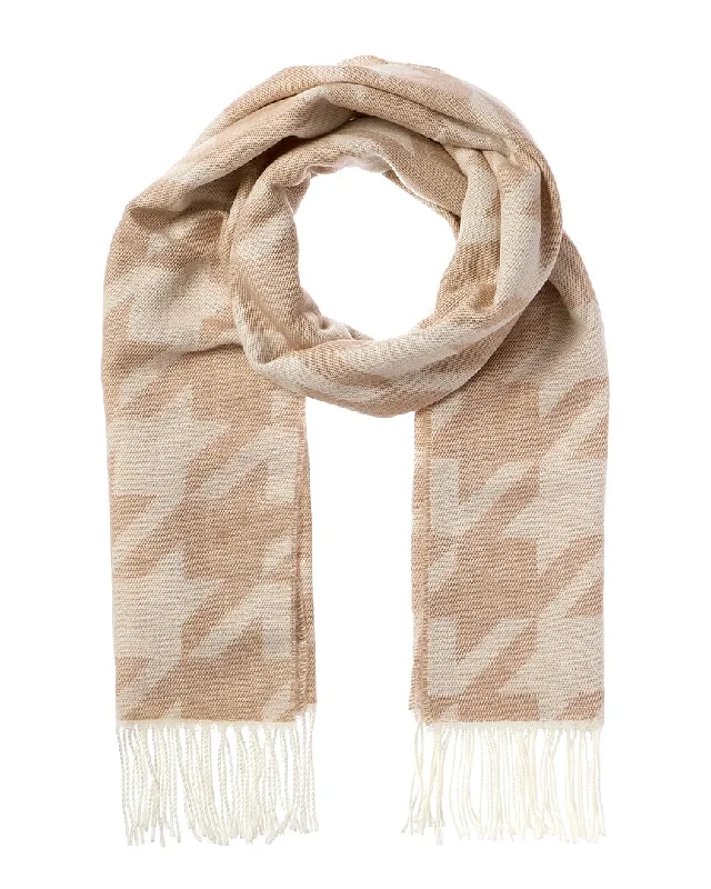 Scarves for cold climates -La Fiorentina Jacquard Houndstooth Scarf