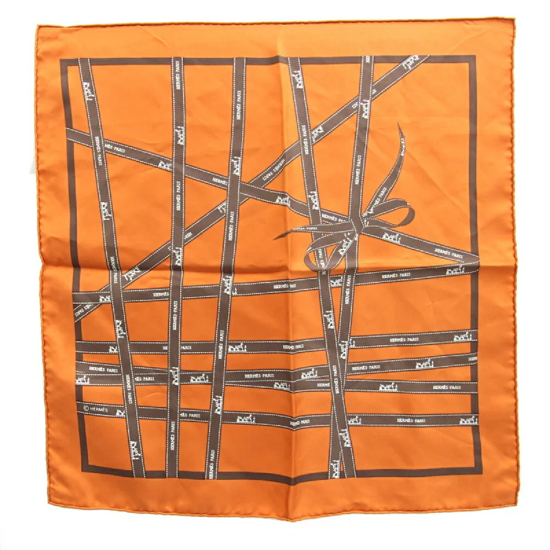 Scarves for fashion-forward looks -Hermes  Silk Scarf (Pre-Owned)