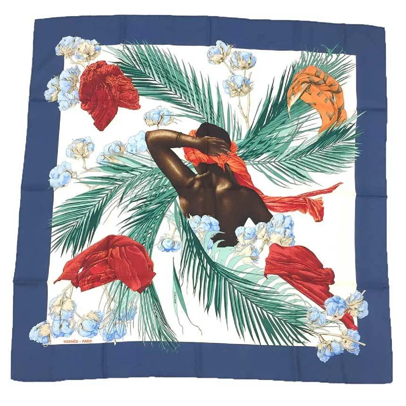 Scarves for old fashion -Hermes  Silk Scarf (Pre-Owned)