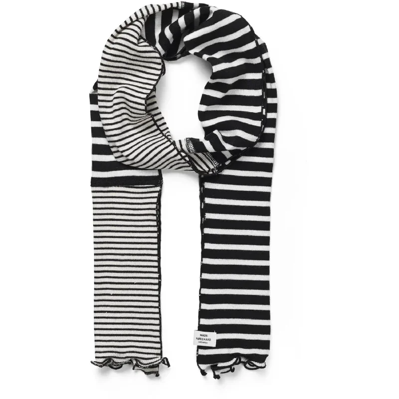 Scarves for fun parties -Mads Nørgaard Whitecap Gray/Black 2X2 Leftover Thorla Scarf